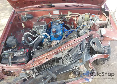 1985 Toyota Pickup 1/2 Ton Rn55 из США, поврежденный, VIN JT4RN55R2F0145546